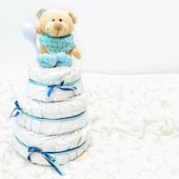 Selbst gebastelte Windeltorte. Selbst gebastelte Windeltorte.