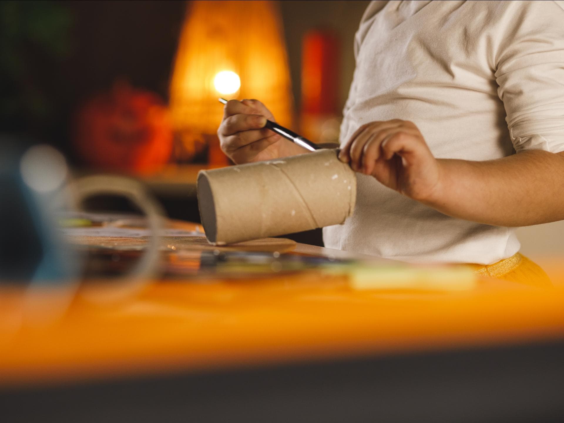 Hübsche Klopapier-Sterne als Weihnachtsdeko basteln Hübsche Klopapier-Sterne als Weihnachtsdeko basteln